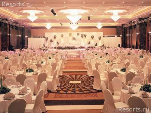 Beach Rotana Hotel & Towers 36